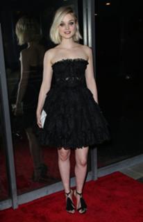 Bella Heathcote feet photo thumbnail