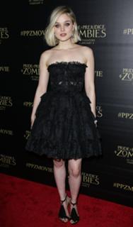 Bella Heathcote feet photo thumbnail