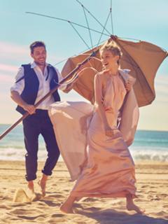 Bella Heathcote feet photo thumbnail