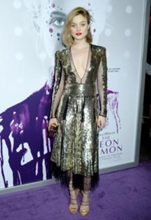 Bella Heathcote feet photo thumbnail