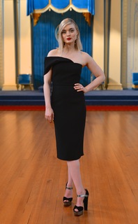 Bella Heathcote feet photo thumbnail