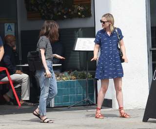 Bella Heathcote feet photo thumbnail