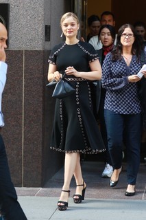 Bella Heathcote feet photo thumbnail