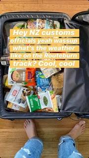 Bella Heathcote feet photo thumbnail