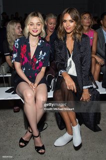 Bella Heathcote feet photo thumbnail