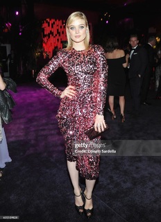 Bella Heathcote feet photo thumbnail