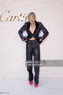 Bella Heathcote feet photo thumbnail