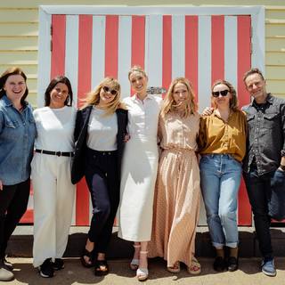 Bella Heathcote feet photo thumbnail