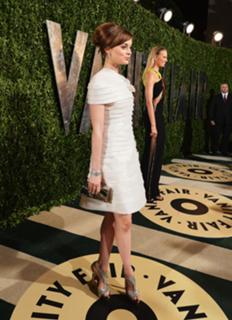 Bella Heathcote feet photo thumbnail