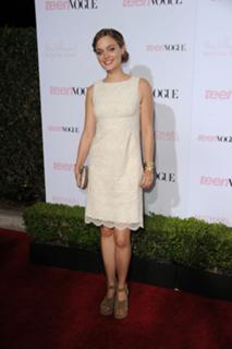 Bella Heathcote feet photo thumbnail