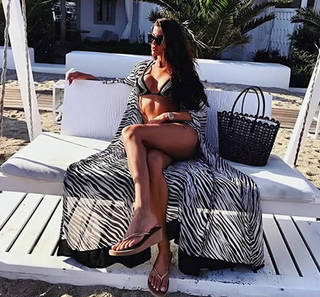 Bella Ioanna feet photo 6