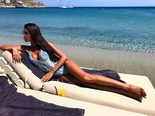 Bella Ioanna feet photo 9