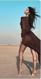 Bella Ioanna feet photo 2