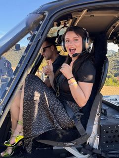 Bella Thorne feet photo 17