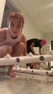 Bella Thorne feet photo 7