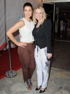 Bellamy Young feet photo thumbnail