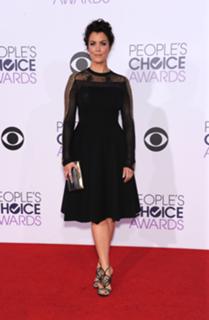Bellamy Young feet photo thumbnail