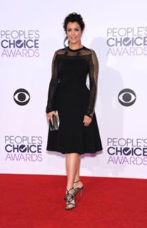 Bellamy Young feet photo thumbnail