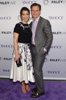 Bellamy Young feet photo thumbnail
