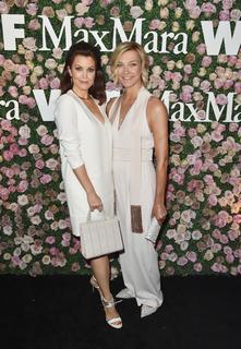 Bellamy Young feet photo thumbnail