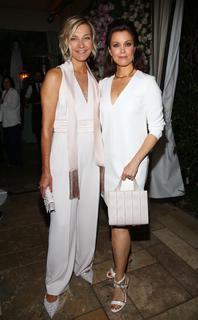 Bellamy Young feet photo thumbnail