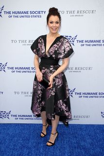 Bellamy Young feet photo thumbnail