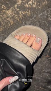 Belle Kaffer feet photo 4