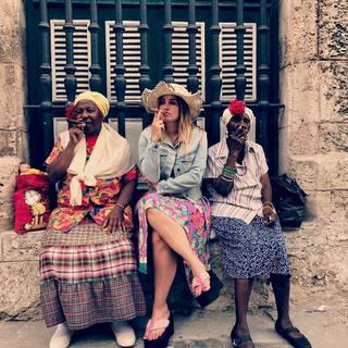 Belén Francese feet photo 15
