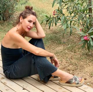 Belén López feet photo 3