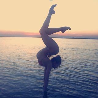 Belén Pouchan feet photo 20
