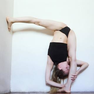 Belén Pouchan feet photo 11