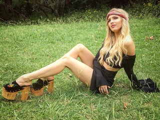 Belén Pouchan feet photo 19