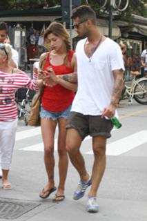 Belén Rodríguez feet photo thumbnail