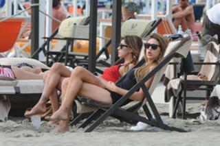 Belén Rodríguez feet photo thumbnail