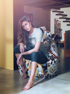 Belén Rodríguez feet photo thumbnail