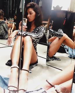 Belén Rodríguez feet photo thumbnail