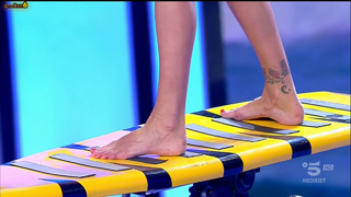 Belén Rodríguez feet photo thumbnail
