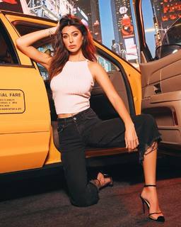 Belén Rodríguez feet photo thumbnail