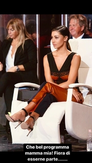 Belén Rodríguez feet photo thumbnail
