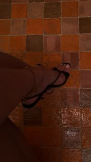 Belén Rodríguez feet photo thumbnail