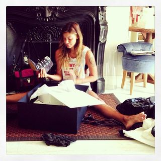Belén Rodríguez feet photo 20