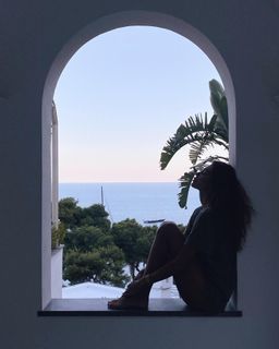 Belén Rodríguez feet photo 7