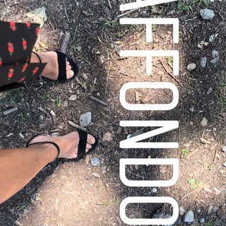 Benedetta Parodi feet photo thumbnail