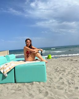 Benedetta Parodi feet photo thumbnail