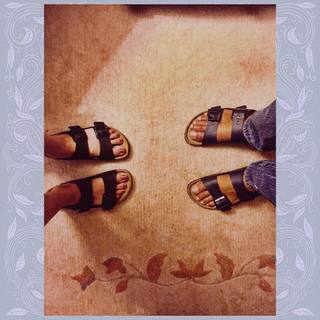 Benedetta Porcaroli feet photo thumbnail