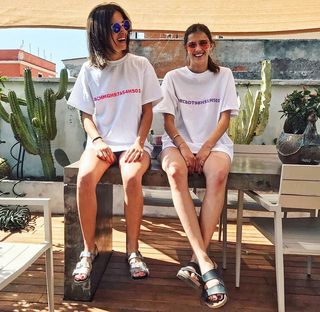 Benedetta Porcaroli feet photo thumbnail