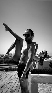 Benedetta Porcaroli feet photo thumbnail