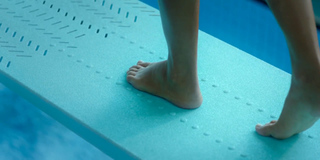 Benedetta Porcaroli feet photo thumbnail