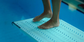 Benedetta Porcaroli feet photo thumbnail