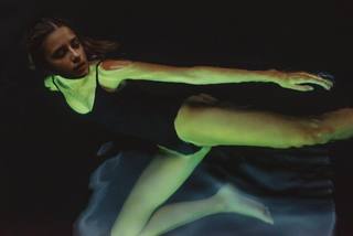 Benedetta Porcaroli feet photo thumbnail